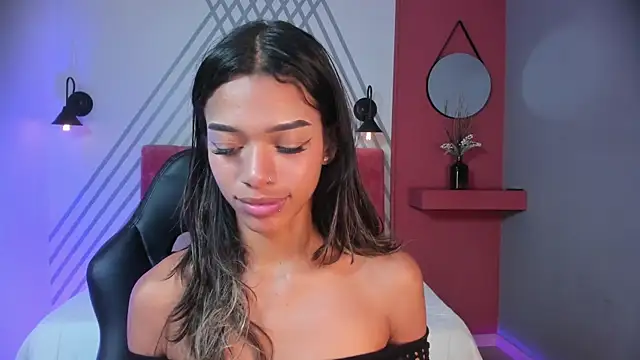 Britney_Collins_