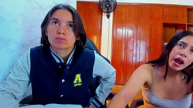 Soffy_and_Emily