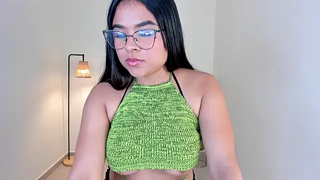 Mindy_Claker webcam