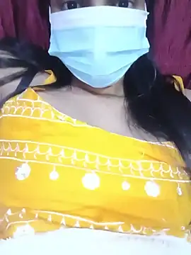 cute_riyaa04 webcam