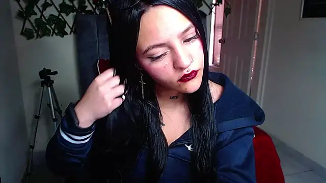 Violettasquirt webcam