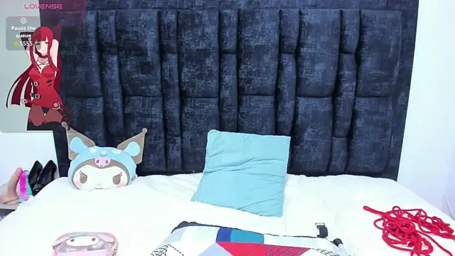 Aurora_Doll_ webcam