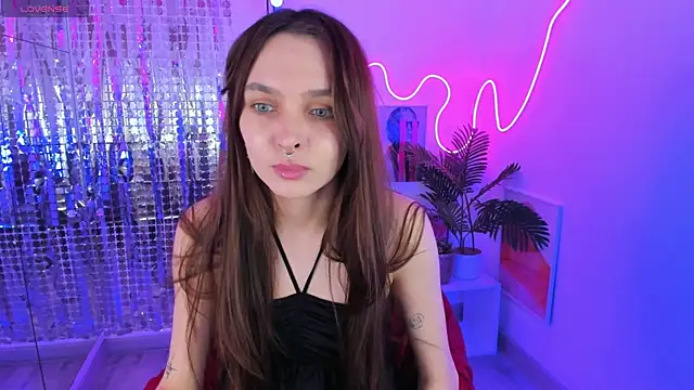 ChloeSunny webcam