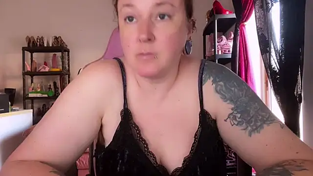 kisicaxx