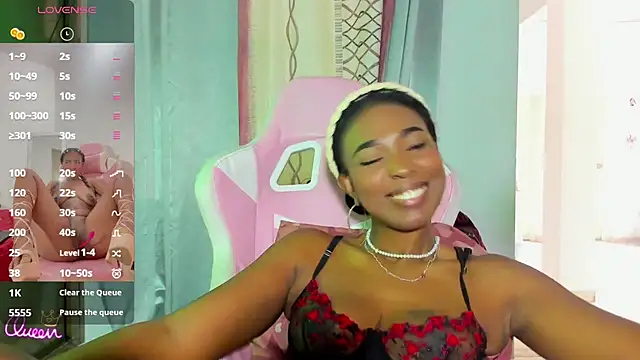 myblackdoope webcam