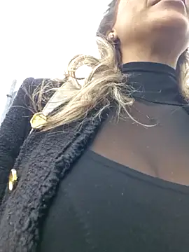 CelynaRoss webcam