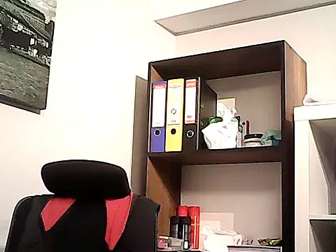 mastercharisma35 (Ask my age) - like tips pls....