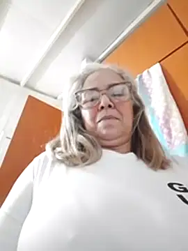 chanelsexx
