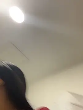 Tiffany_Low live cam on StripChat