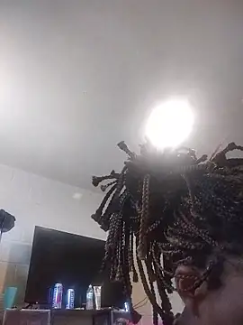 SITHANDRAH live cam on StripChat