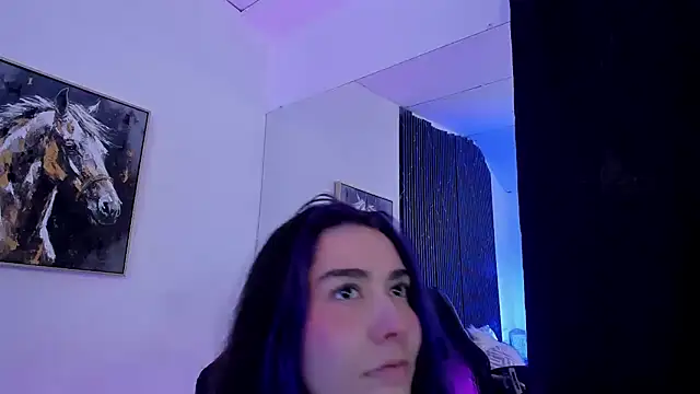 Bonnie_Rider live cam on StripChat