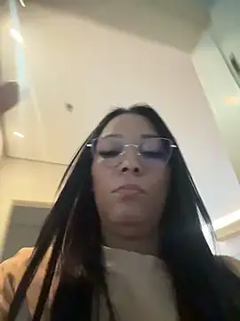 modelisa01 live cam on StripChat