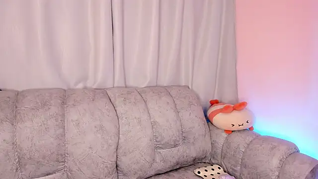 AlanaVs live cam on StripChat