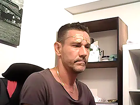 mastercharisma35 - Mastercharisma35's free webcam - UK Sex Cams