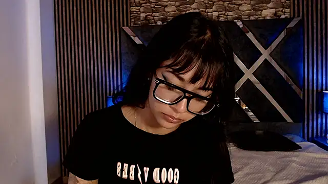 Amy_channel webcam