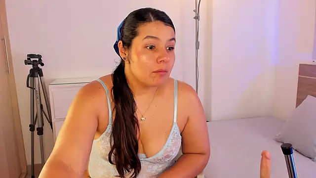 miaa_daniels webcam