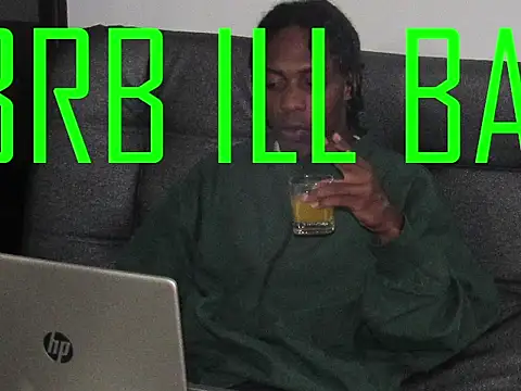 Larry-n-clouds webcam