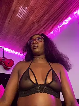 TIFFANYYSTAR webcam