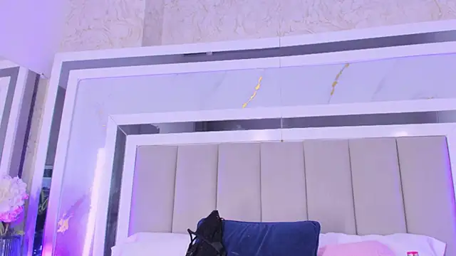 Sweet_Salome1 webcam