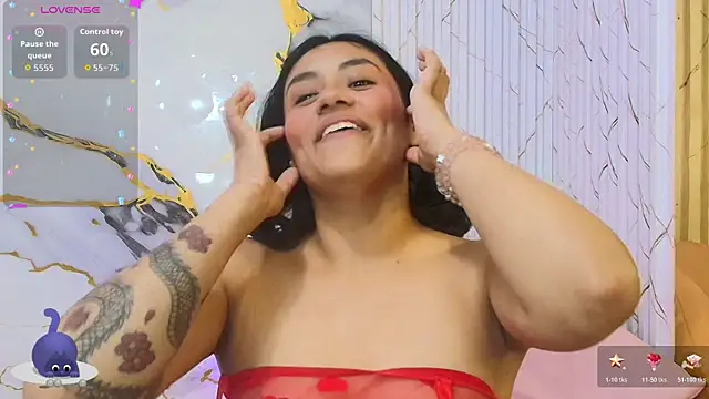 PEACHY_TAY webcam