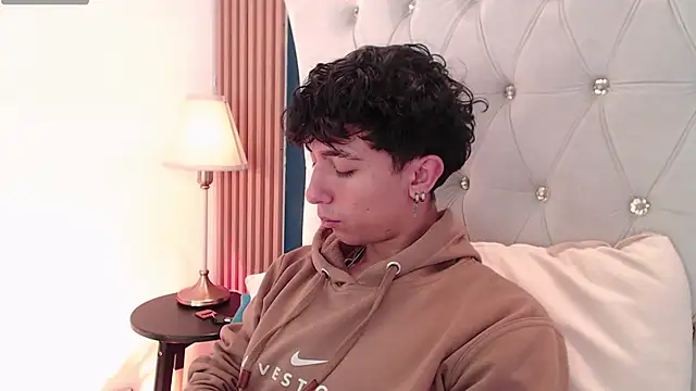 Aiden_Rivers_ webcam
