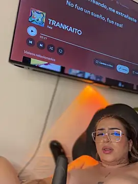 CarolQueen1_ webcam