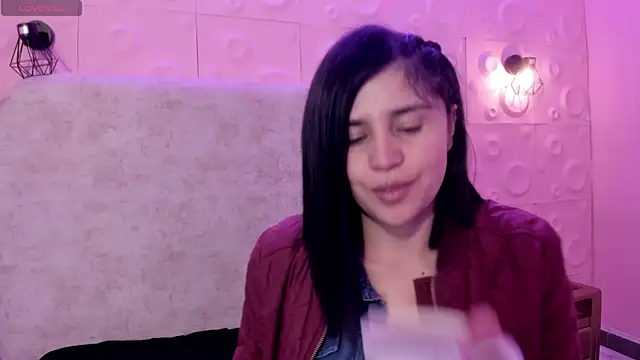 Cata_black webcam