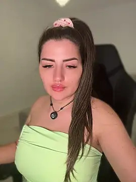 SophieRoouse webcam