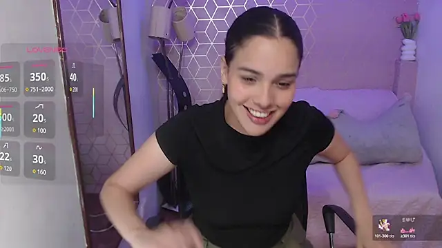 Victoria_Pivet webcam