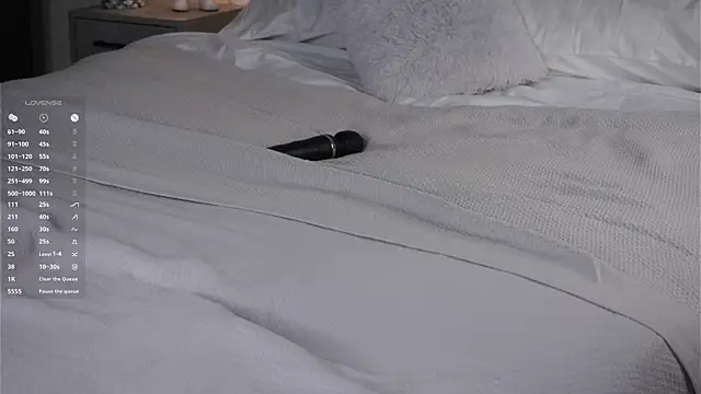 AlesiaPeasel webcam