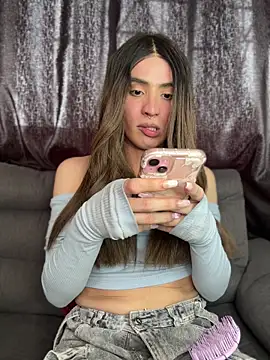 Sodra - Trans webcam sex chat