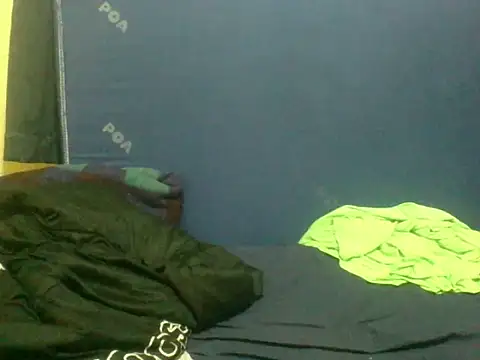 naughty-slender webcam