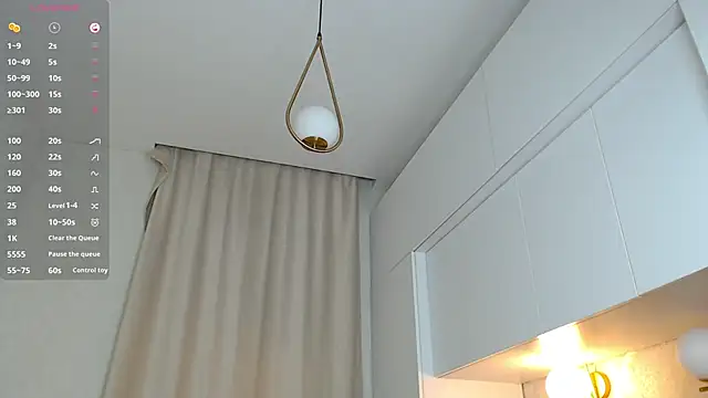 LuxeK1tt3n webcam
