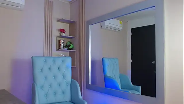 _cloe_21 webcam