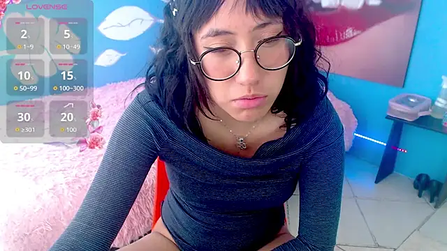 eli_doll webcam