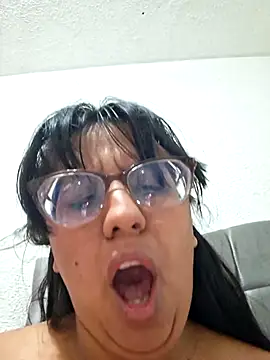 ZaidaWet webcam
