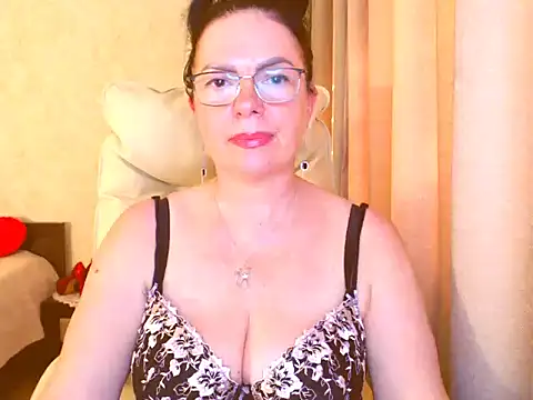 Monica-1203 webcam