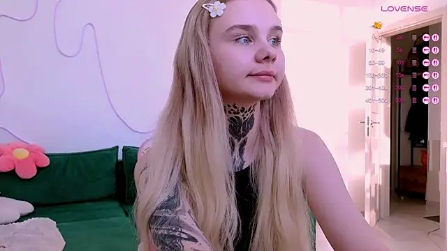 Britney_Lynch webcam