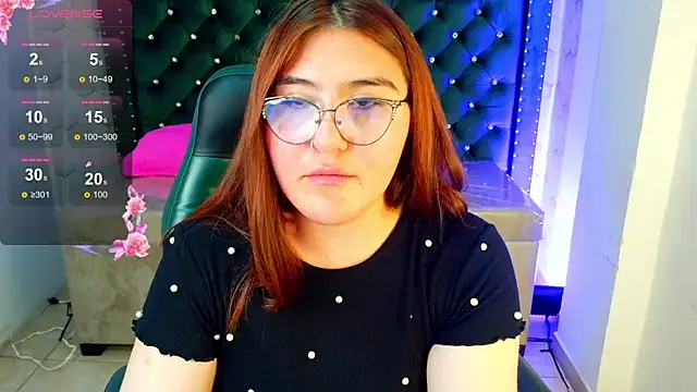 conniejames_m webcam