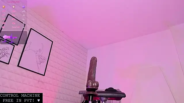 Lizzie-Evans webcam