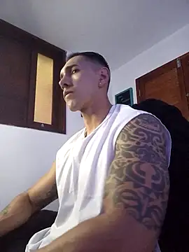 Joylopez_fit webcam