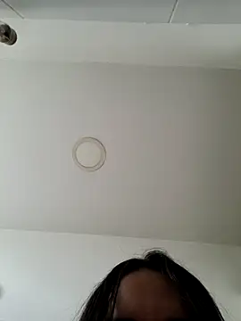 Yuli_x97 webcam