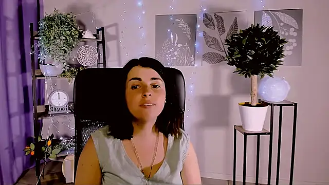 MartaEdams webcam