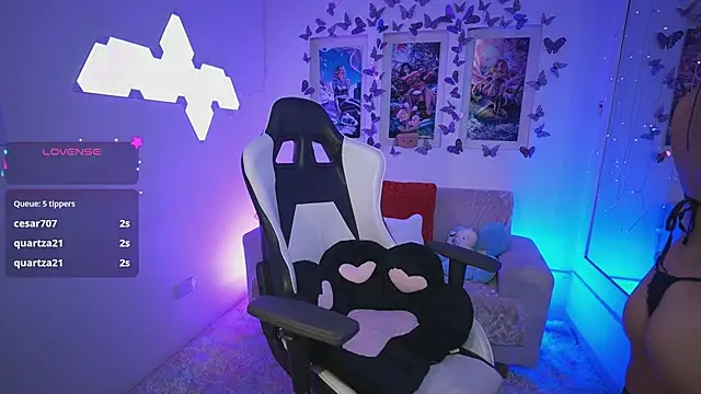 DahliaGrey webcam