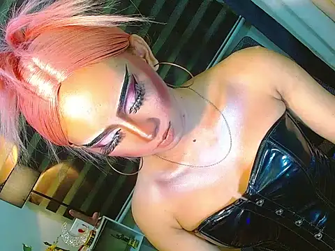 HOLLYWOOD_QUEEN_88 webcam