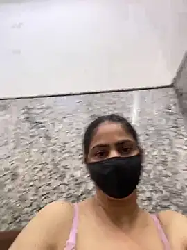 SashaPatel webcam