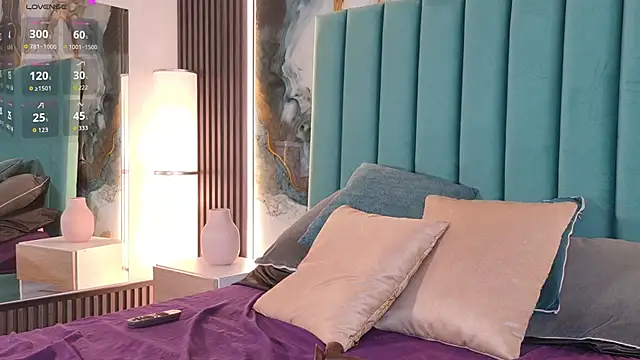 NinaCarter webcam