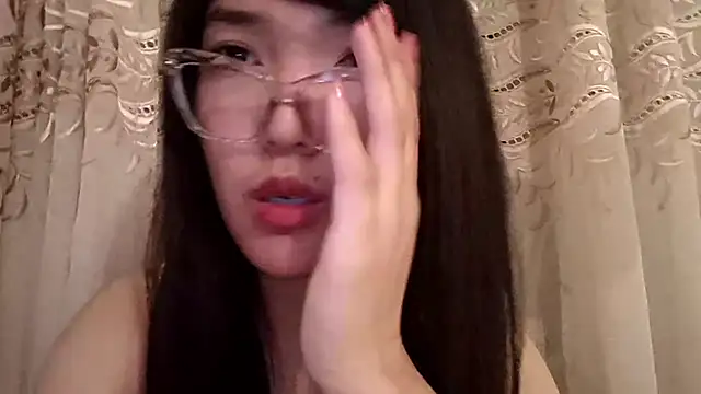 BrawnyDrip webcam