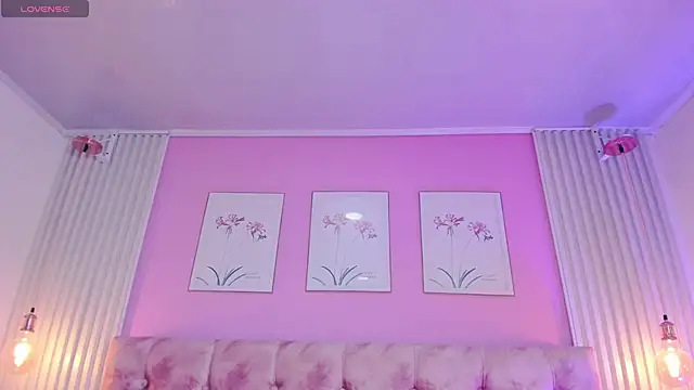 Ariana_west_ webcam