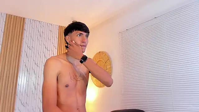 myke_tucker webcam